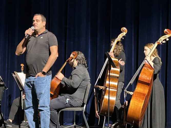 ‘Violins of Hope’ Play Holocaust Lessons To Students